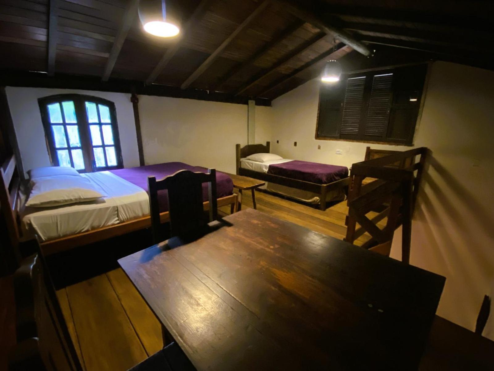 Paraty Paradiso Bilik gambar